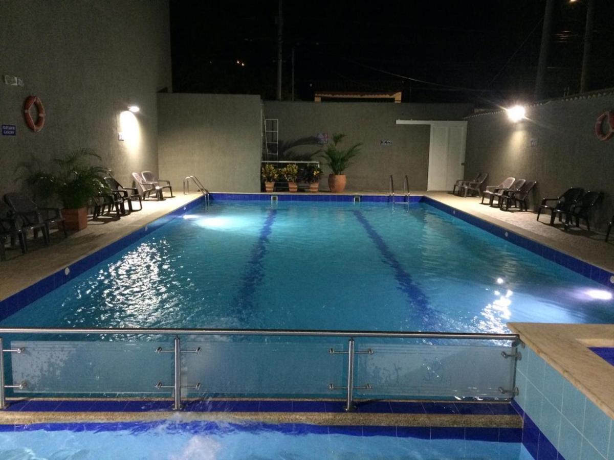 La Villa Descanso Hotel Villeta Bagian luar foto